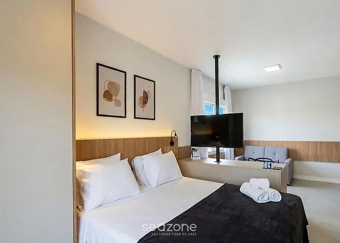 Em Cond. C/ Piscina E Vista Cid. Cjg0904 Apartamento
